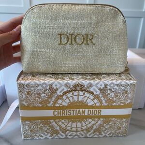 Dior beauty pouch holiday limited edition